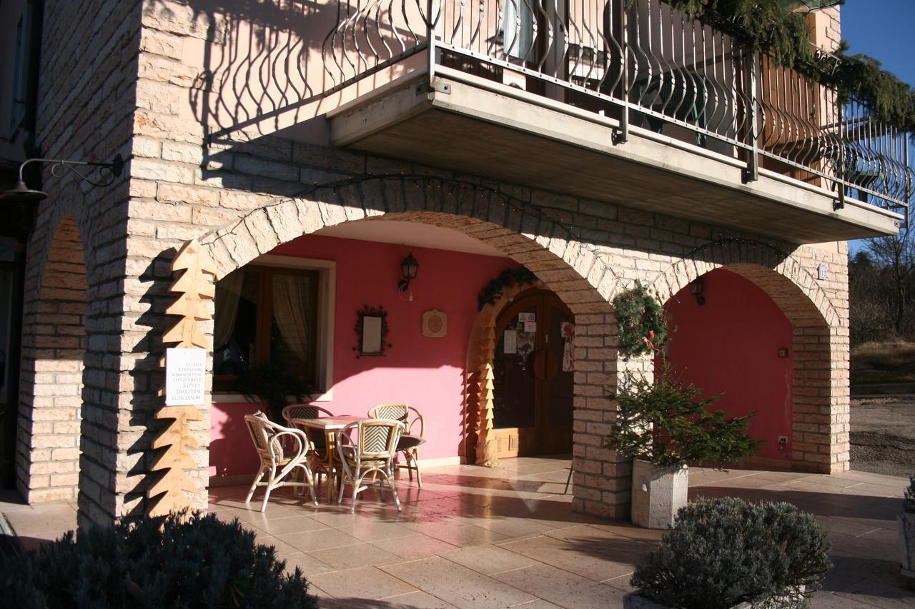 Hotel Piccola Mantova Bosco Chiesanuova Exterior foto